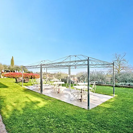 With Outdoor Dining - Happy Apartment Padenghe sul Garda